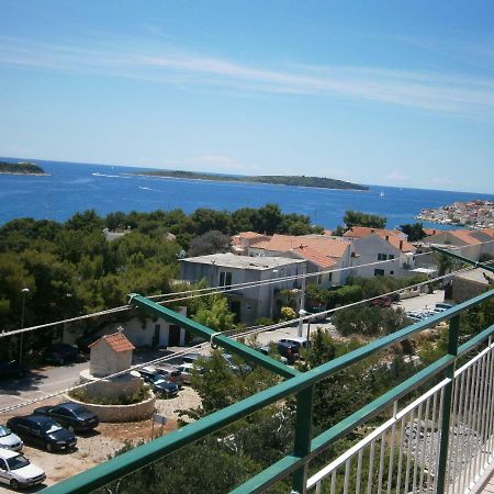 Apartmani Jurin Примоштен Екстер'єр фото